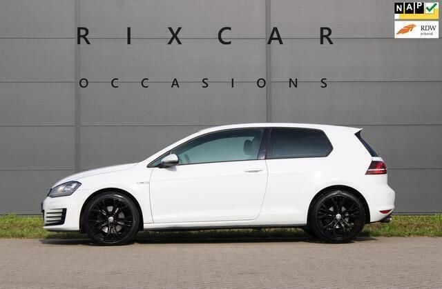 Wit Gebruikt 2014 VW Golf VII GTD Hatchback | € 9.940 (Goede deal) - Afbeelding 1/4