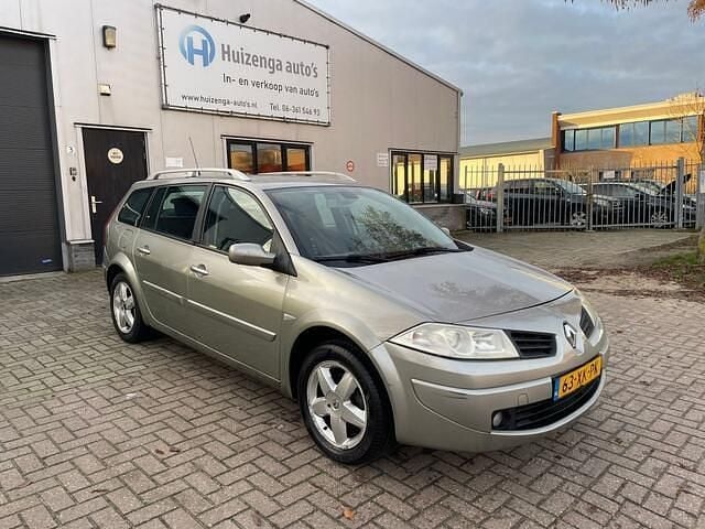 Grijs Occasion 2007 Renault Mégane GrandTour Business Stationwagen | € 799 (Eerlijke prijs) - Afbeelding 1/4