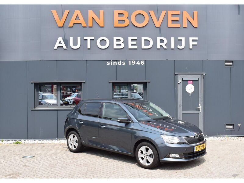 Grijs Gebruikt 2018 Skoda Fabia Monte Carlo Hatchback | € 10.950 (Eerlijke prijs) - Afbeelding 1/4