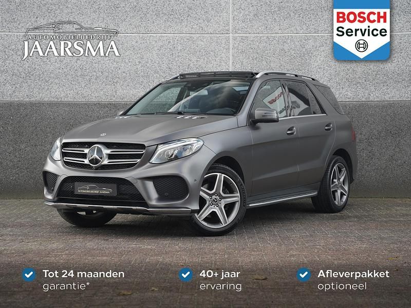 Grijs Gebruikt 2019 Mercedes GLE350 AMG line Van | € 42.900 - Afbeelding 1/4