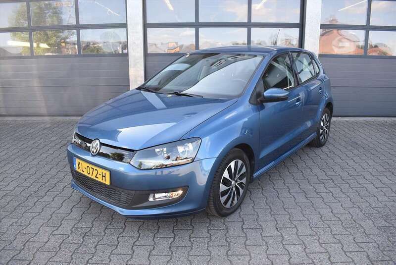 Blauw Gebruikt 2016 VW Polo Edition Hatchback | € 10.835 (Eerlijke prijs) - Afbeelding 1/4