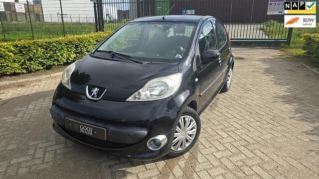 Zwart Gebruikt 2006 Peugeot 107 Hatchback | € 3.650 (Iets duurder) - Afbeelding 1/4
