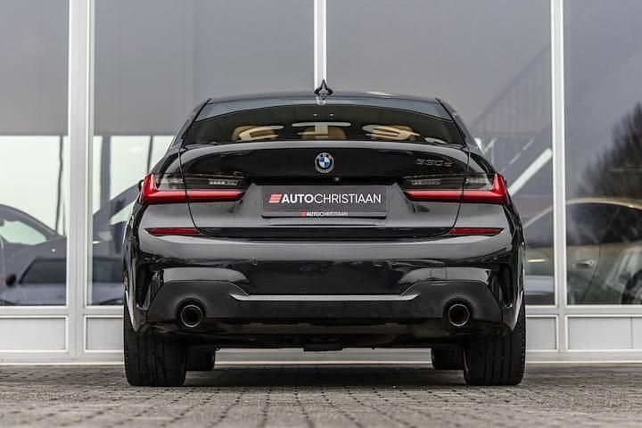 Occasion BMW 330e Executive 2019 Zwart (metallic) Sedan