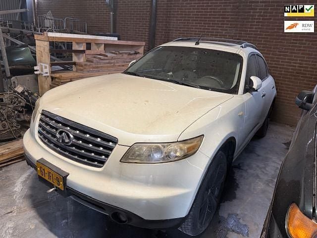 Wit Gebruikt 2007 Infiniti Fx35 SUV | € 2.450 - Afbeelding 1/4