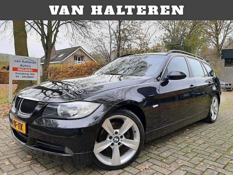 Occasion BMW 325 Sport Line 218 PK (160 kW) 2006 Zwart (metallic) Stationwagen