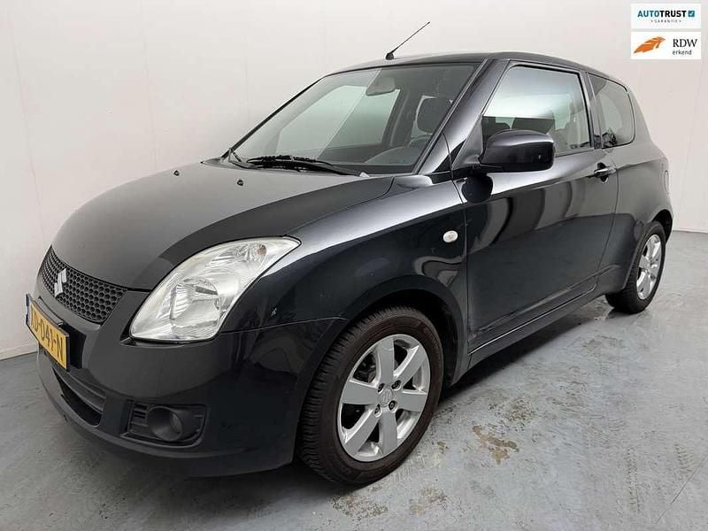 Occasion Suzuki Swift 93 PK (68 kW) 2010 Zwart Hatchback