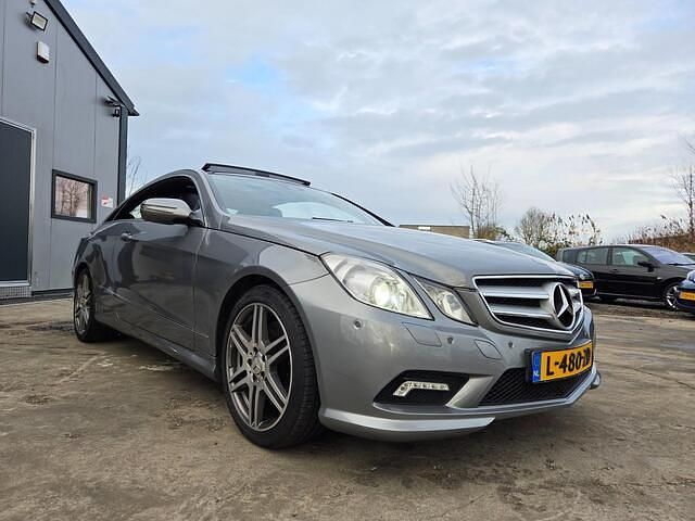 Occasion Mercedes E500 Elegance 388 PK (285 kW) 2009 Grijs Coupé