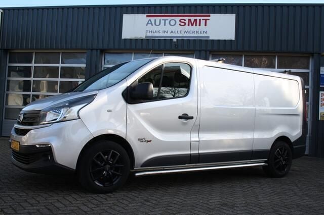 Grijs Gebruikt 2016 Fiat Talento Basis Van | € 12.500 (Eerlijke prijs) - Afbeelding 1/4