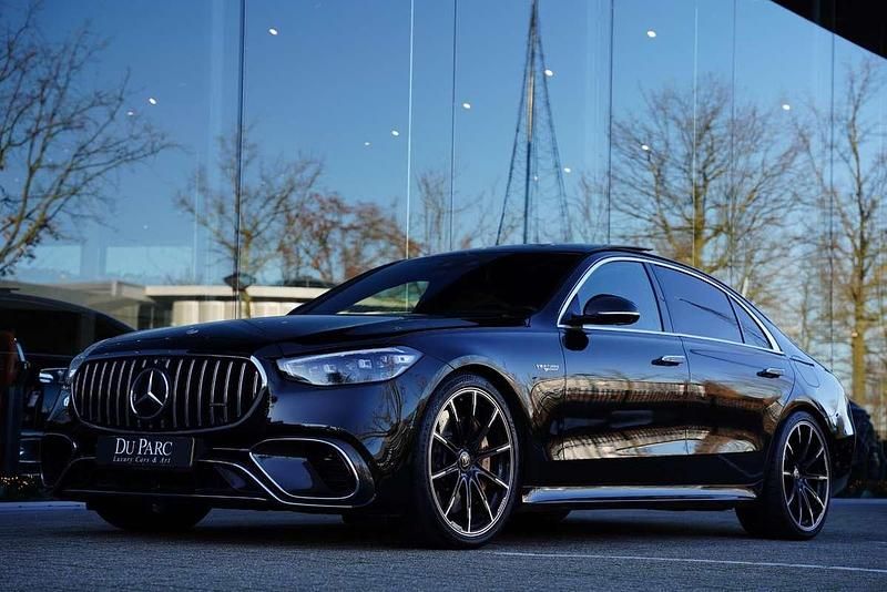 Zwart Occasion 2024 Mercedes S63 AMG AMG Sedan | € 199.888 (Iets duurder) - Afbeelding 1/4