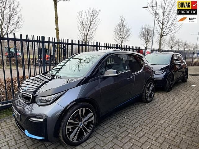 Occasion BMW i3 Comfort Edition 135 kW (184 PK) 2022 Grijs Hatchback