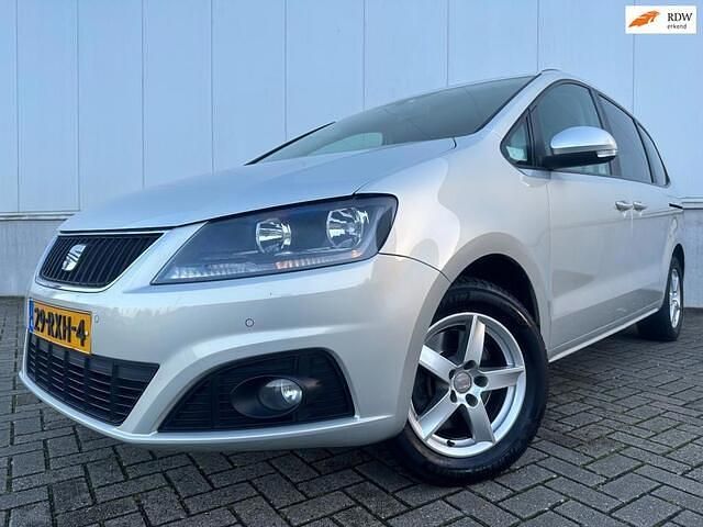 Grijs Gebruikt 2011 Seat Alhambra Style MPV | € 6.995 - Afbeelding 1/4