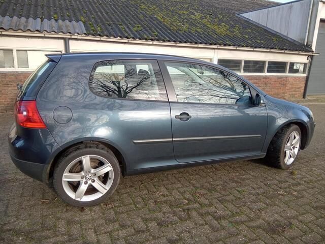 Occasion VW Golf IV 75 PK (55 kW) 2005 Blauw Hatchback