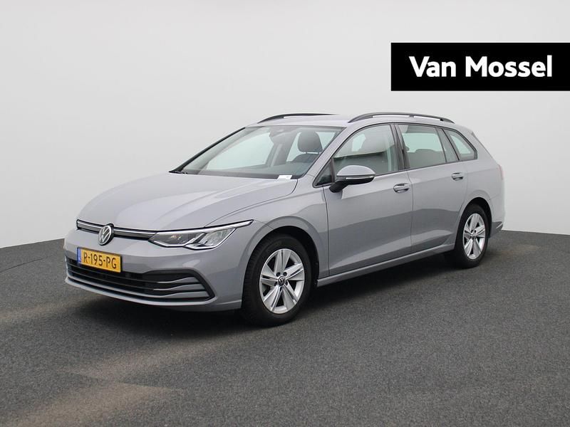 Grijs Gebruikt 2022 VW Golf VIII Life Stationwagen | € 20.900 (Eerlijke prijs) - Afbeelding 1/4