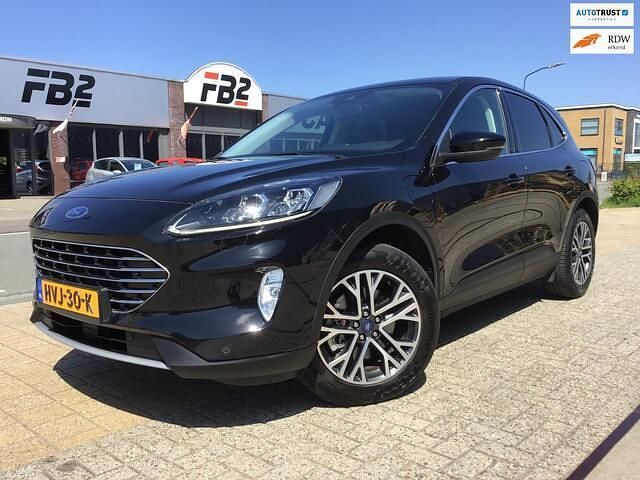 Zwart Gebruikt 2020 Ford Kuga Titanium SUV | € 22.999 (Eerlijke prijs) - Afbeelding 1/4