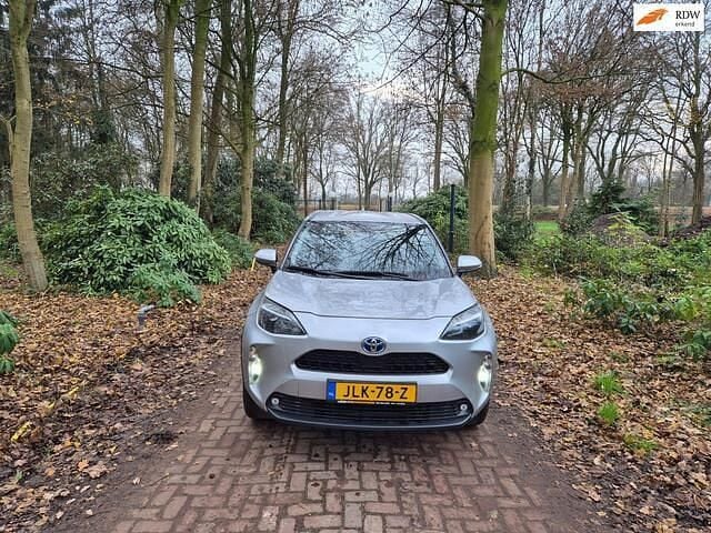 Occasion Toyota Yaris Cross Comfort 93 PK (68 kW) 2023 Grijs SUV