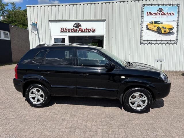 Zwart Gebruikt 2009 Hyundai Tucson Style SUV | € 4.999 (Duur) - Afbeelding 1/4