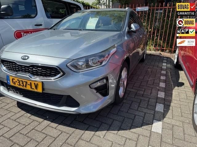 Grijs Gebruikt 2019 Kia Ceed Sportswagon Stationwagen | € 12.499 (Duur) - Afbeelding 1/4