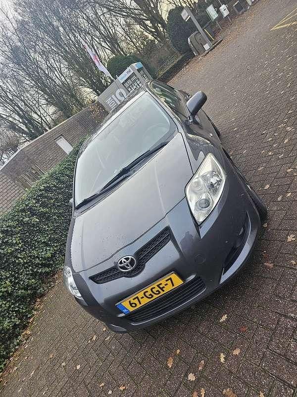 Grijs Occasion 2008 Toyota Auris Luna Hatchback | € 5.250 (Eerlijke prijs) - Afbeelding 1/4