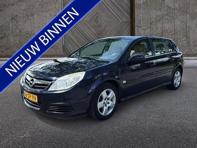 Blauw Gebruikt 2006 Opel Signum Elegance Stationwagen | € 2.250 - Afbeelding 1/4