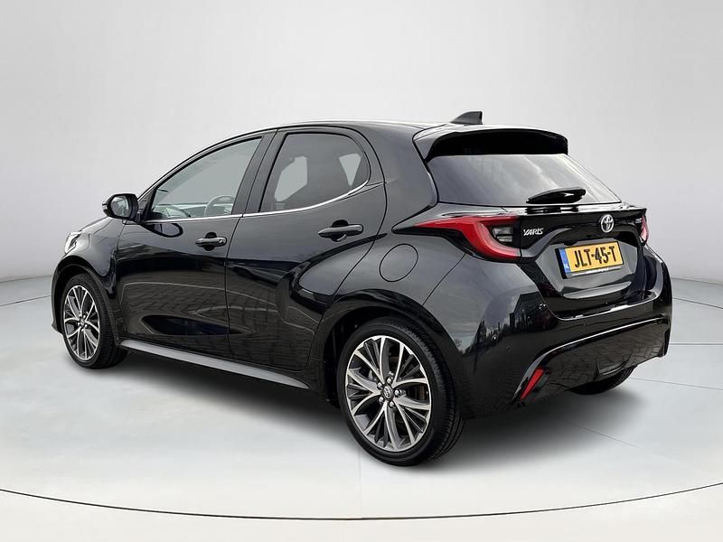 Occasion Toyota Yaris Executive 116 PK (85 kW) 2023 Zwart Hatchback