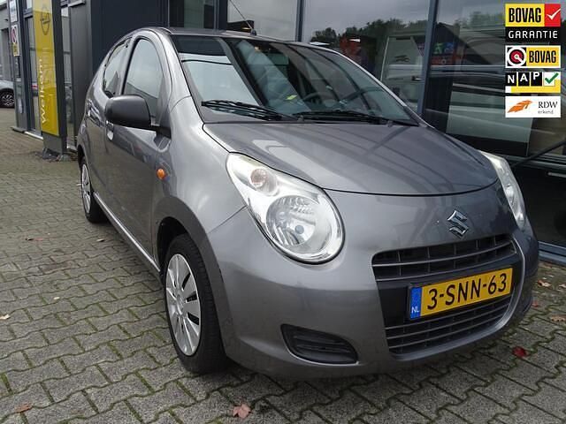 Grijs Gebruikt 2013 Suzuki Alto Comfort Hatchback | € 5.450 (Iets duurder) - Afbeelding 1/4