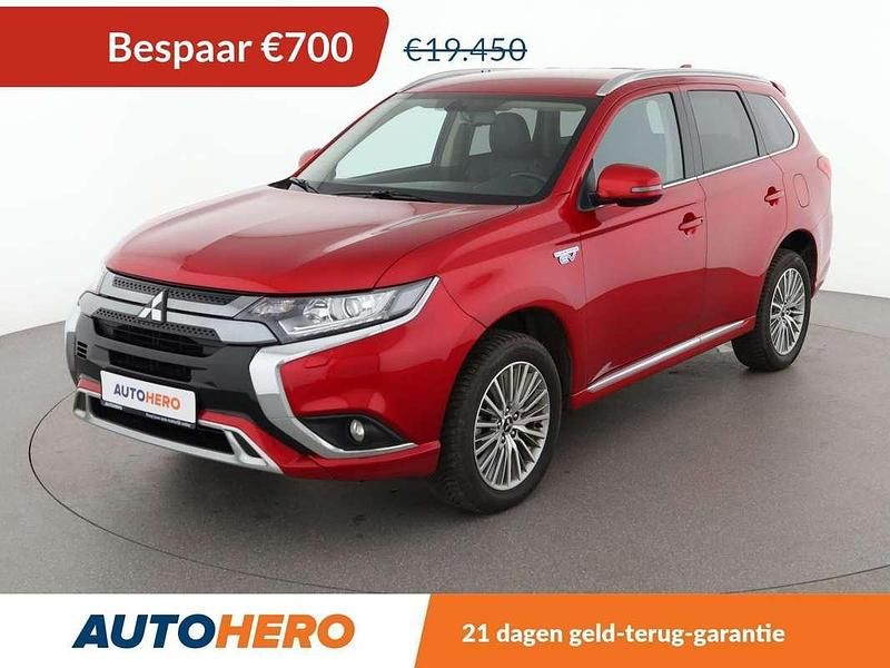 Rood Gebruikt 2020 Mitsubishi Outlander P-HEV SUV | € 18.949 (Super prijs) - Afbeelding 1/3