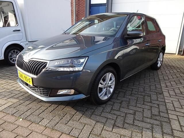 Occasion Skoda Fabia Style 110 PK (80 kW) 2020 Grijs (metallic) Hatchback