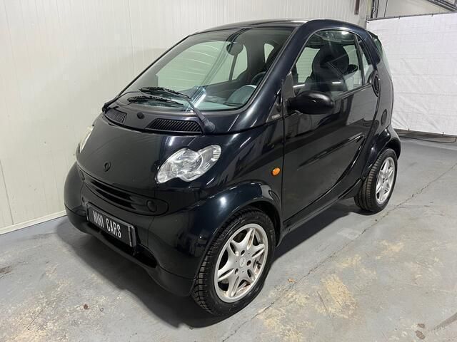 Zwart Gebruikt 2003 Smart ForTwo Coupé Passion Coupé | € 2.250 (Eerlijke prijs) - Afbeelding 1/1