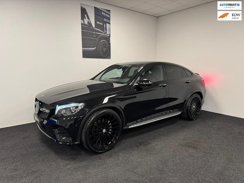 Zwart Gebruikt 2017 Mercedes GLC43 AMG AMG Coupé | € 46.990 (Super prijs) - Afbeelding 1/4