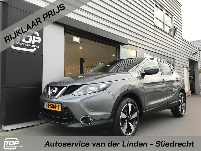 Grijs Gebruikt 2015 Nissan Qashqai SUV | € 11.250 (Eerlijke prijs) - Afbeelding 1/4