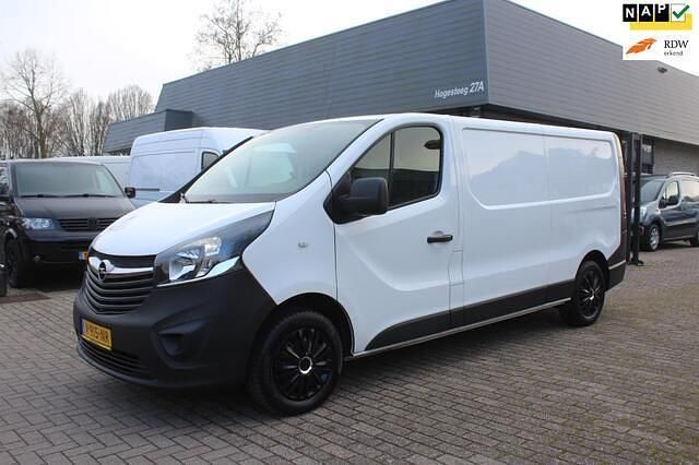 Wit Occasion 2018 Opel Vivaro Edition MPV | € 8.999 (Goede deal) - Afbeelding 1/4