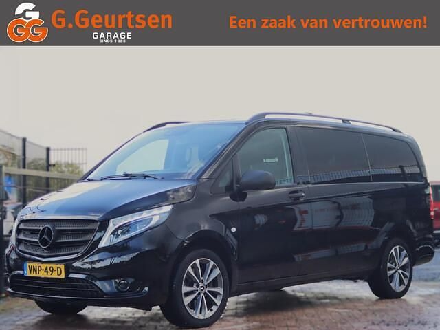 Zwart Gebruikt 2019 Mercedes Vito MPV | € 24.942 (Duur) - Afbeelding 1/4