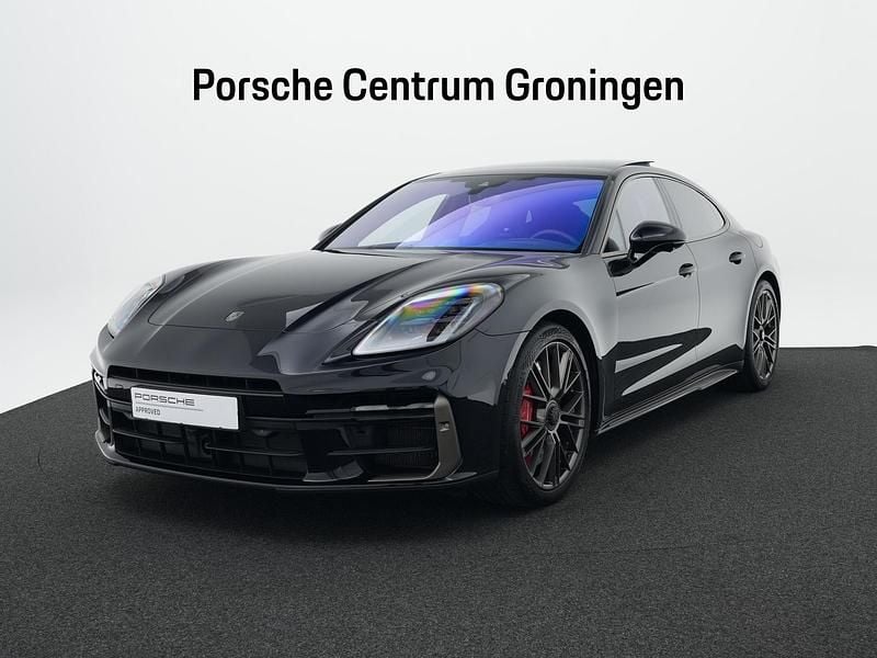Zwart Gebruikt 2024 Porsche Panamera Turbo Sedan | € 182.900 (Super prijs) - Afbeelding 1/4