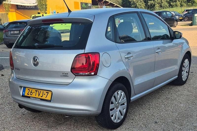 Zilver Gebruikt 2012 VW Polo Comfortline Hatchback | € 4.000 (Super prijs) - Afbeelding 1/4