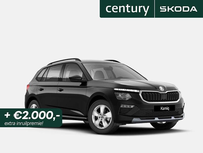 Zwart Nieuw 2025 Skoda Kamiq Selection SUV | € 34.245 (Iets duurder) - Afbeelding 1/4
