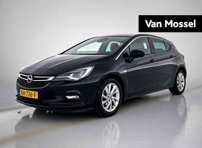 Blauw Gebruikt 2019 Opel Astra Innovation Hatchback | € 13.740 (Eerlijke prijs) - Afbeelding 1/4
