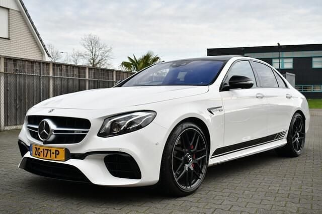 Wit Occasion 2017 Mercedes S63 AMG AMG Sedan | € 62.950 (Eerlijke prijs) - Afbeelding 1/4