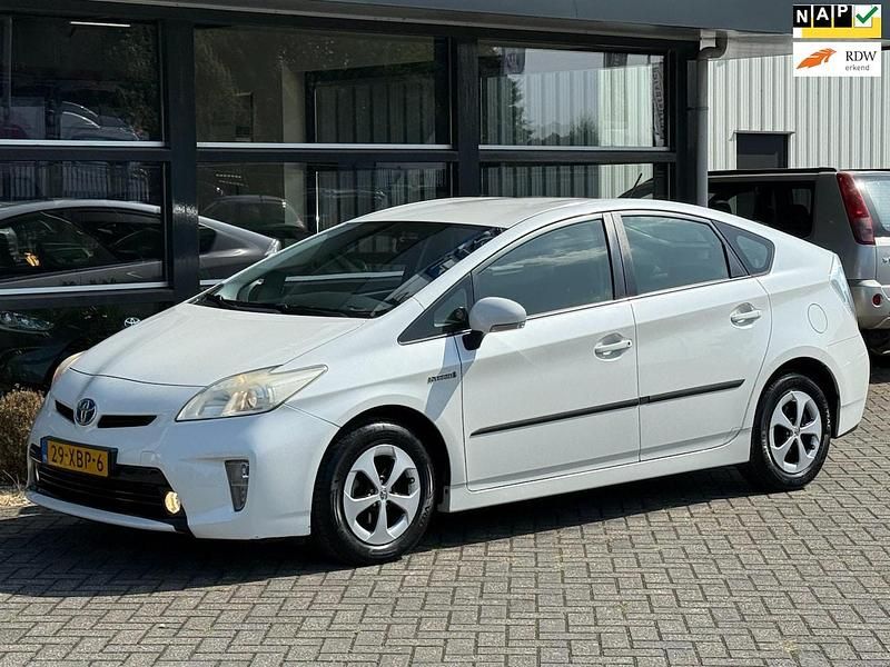Wit Gebruikt 2012 Toyota Prius Comfort Hatchback | € 7.995 (Goede deal) - Afbeelding 1/4