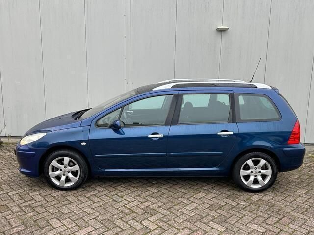 Blauw Gebruikt 2005 Peugeot 307 Stationwagen | € 2.650 (Iets duurder) - Afbeelding 1/4