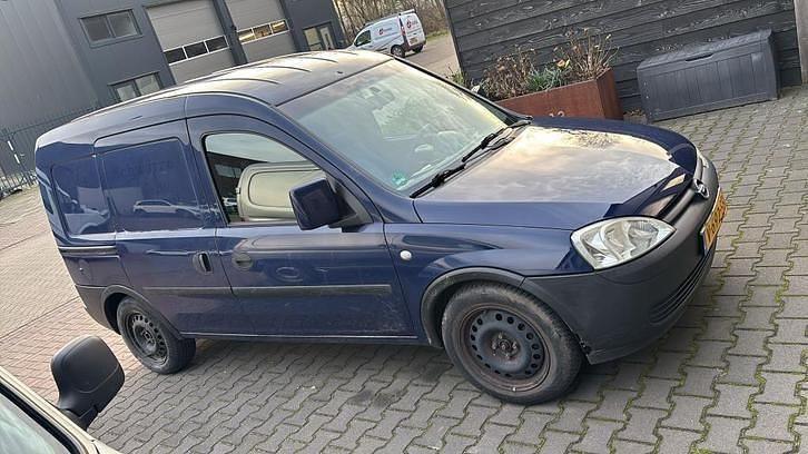 Occasion Opel Combo Comfort 90 PK (66 kW) 2009 Overige Sedan