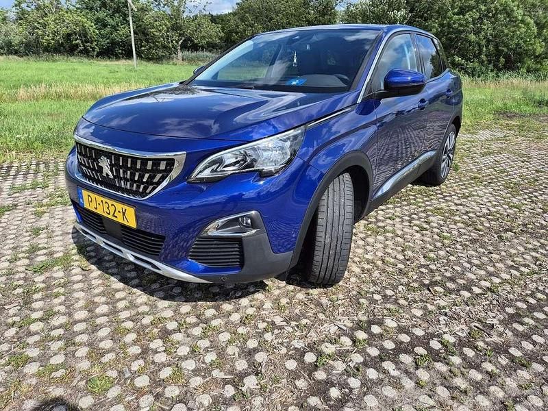 Blauw Gebruikt 2017 Peugeot 3008 Allure MPV | € 12.500 (Duur) - Afbeelding 1/4