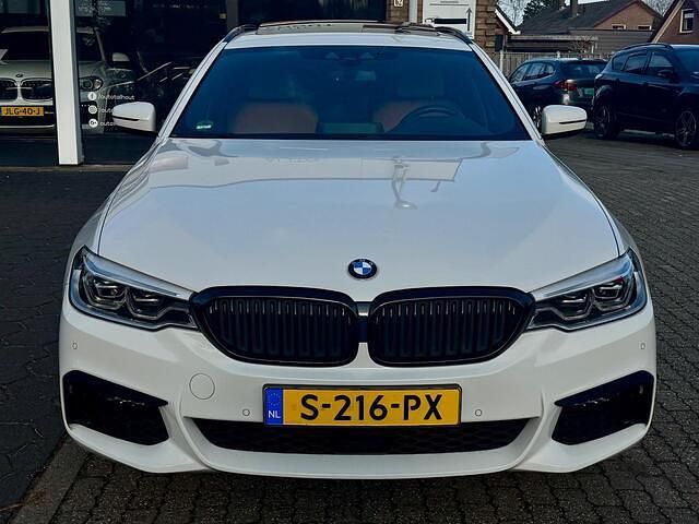 Occasion BMW 530 Executive 252 PK (185 kW) 2018 Wit Stationwagen