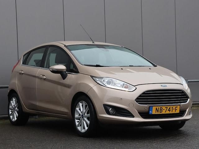 Occasion Ford Fiesta Titanium 101 PK (74 kW) 2017 Bruin Hatchback