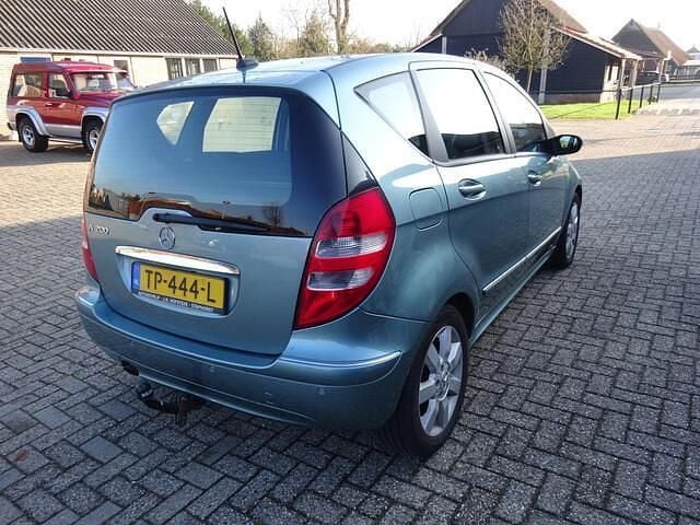 Occasion Mercedes A200 Classic 136 PK (100 kW) 2005 Groen (metallic) MPV