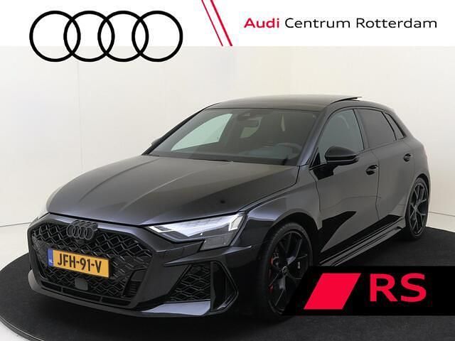 Zwart Occasion 2025 Audi RS3 Sportback Basis Hatchback | € 86.950 (Goede deal) - Afbeelding 1/4