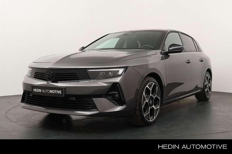Grijs Nieuw 2025 Opel Astra Hatchback | € 41.414 - Afbeelding 1/4