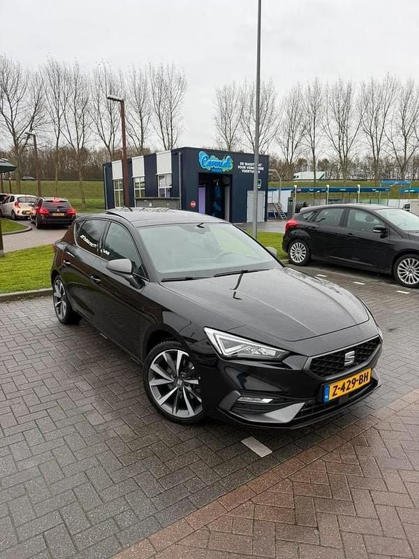 Gebruikt 2021 Seat Leon | € 18.250 (Super prijs) - Afbeelding 1/4