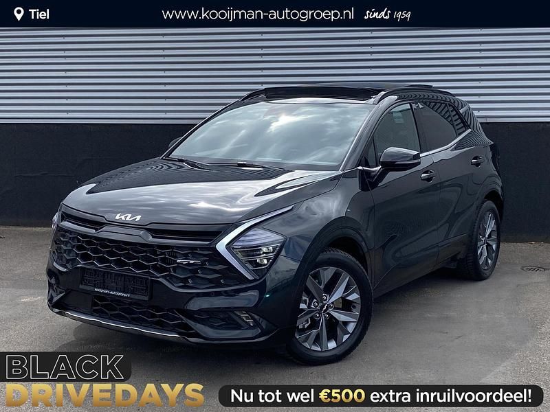 Black pearl (1k) Gebruikt 2022 Kia Sportage GT-Line SUV | € 35.799 (Eerlijke prijs) - Afbeelding 1/4
