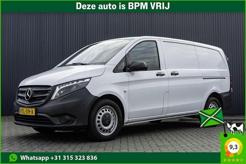 Wit Gebruikt 2023 Mercedes Vito Sedan | € 28.550 - Afbeelding 1/4