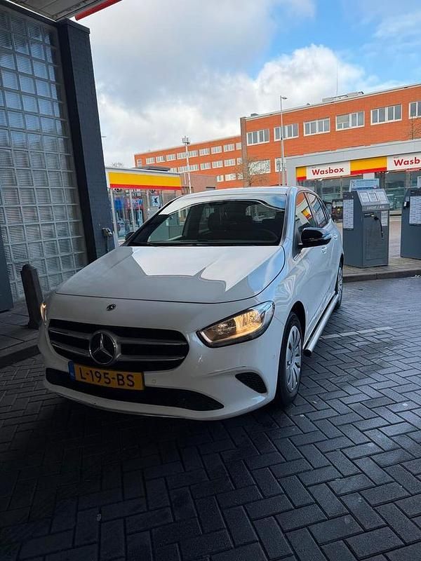 Occasion Mercedes B200 149 PK (109 kW) 2021 MPV